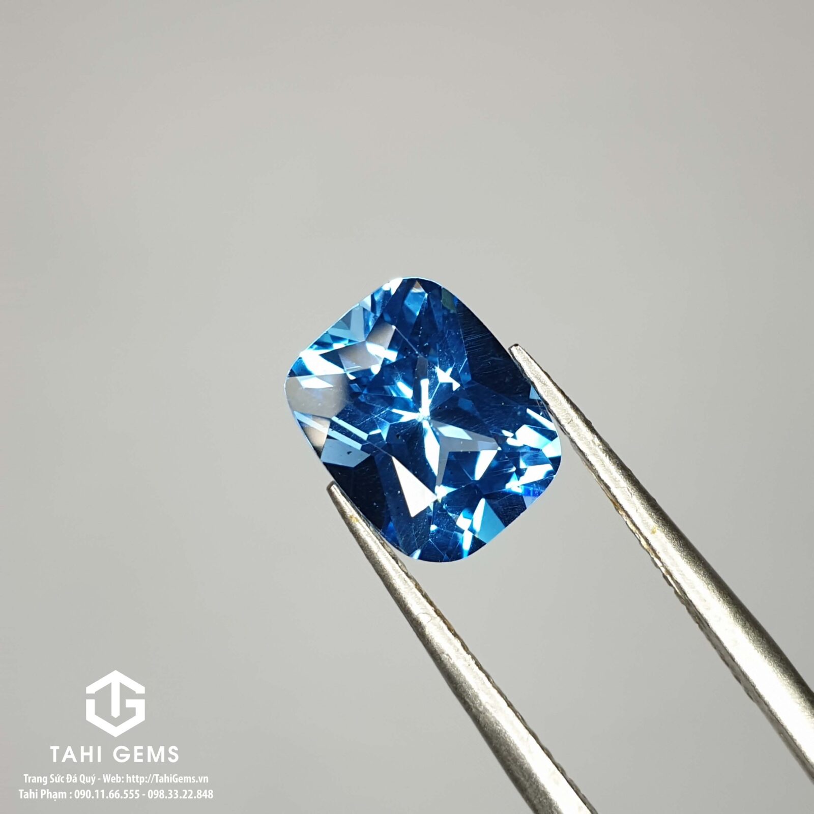 Đá Topaz hợp mệnh nào?